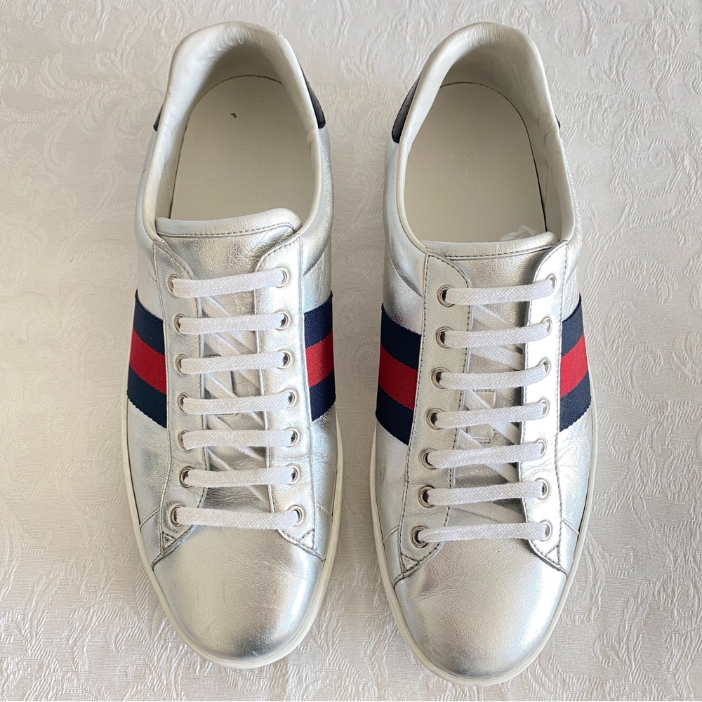 Gucci silver leather Web Sneakers - Picture 2 of 14